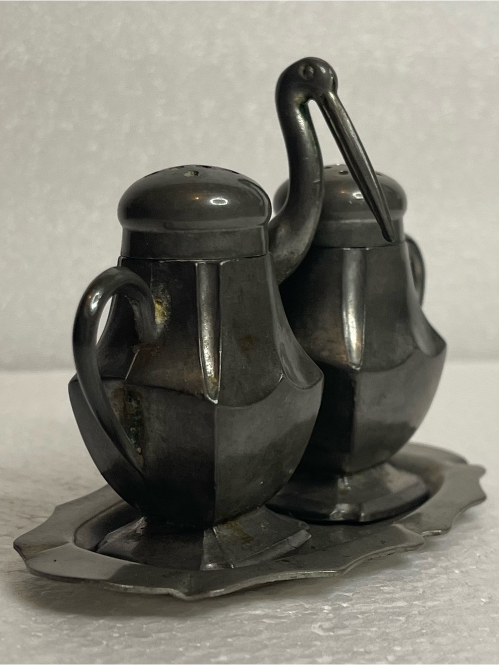 VTG Old Colonial Genuine Pewter Salt And Pepper Shakers Tray Stork Crane Handle